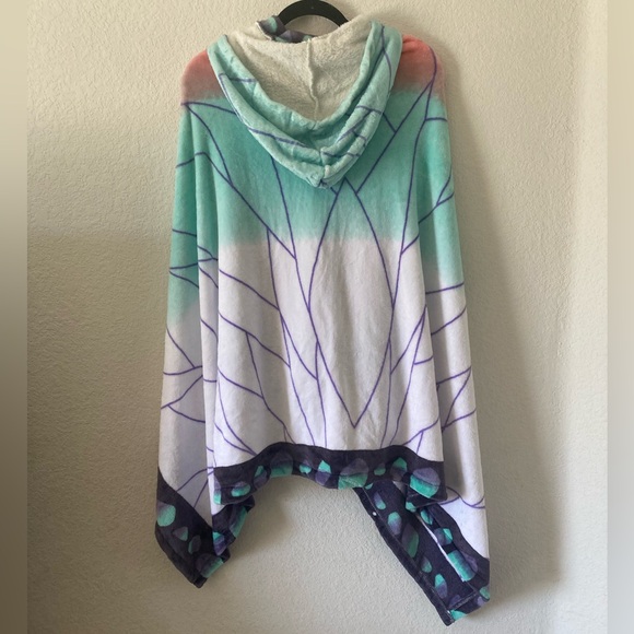 Shinobu Kocho “Demon Slayer” Soft Wearable Blanket with Hoodie - Picture 4 of 5